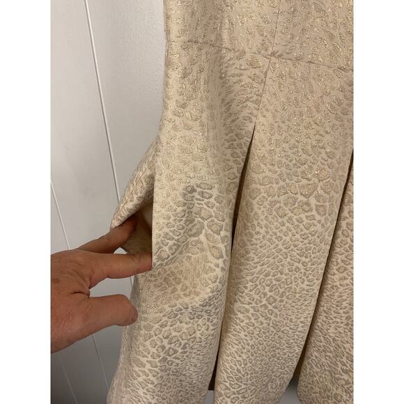 Banana Republic Heritage Gold Leapard Print Box Pleat V Neck Halter Dress Size 8 - Picture 6 of 10